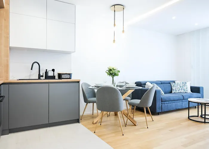 Alpha Level Apartment *
