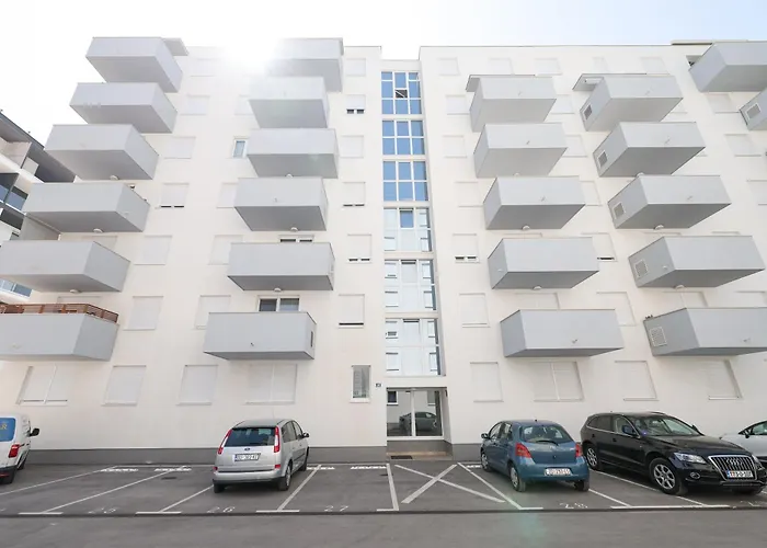Alpha Level Zadar