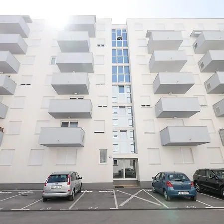 Alpha Level Zadar