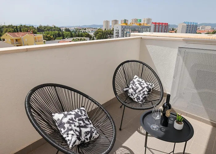 Apartman Alpha Level *